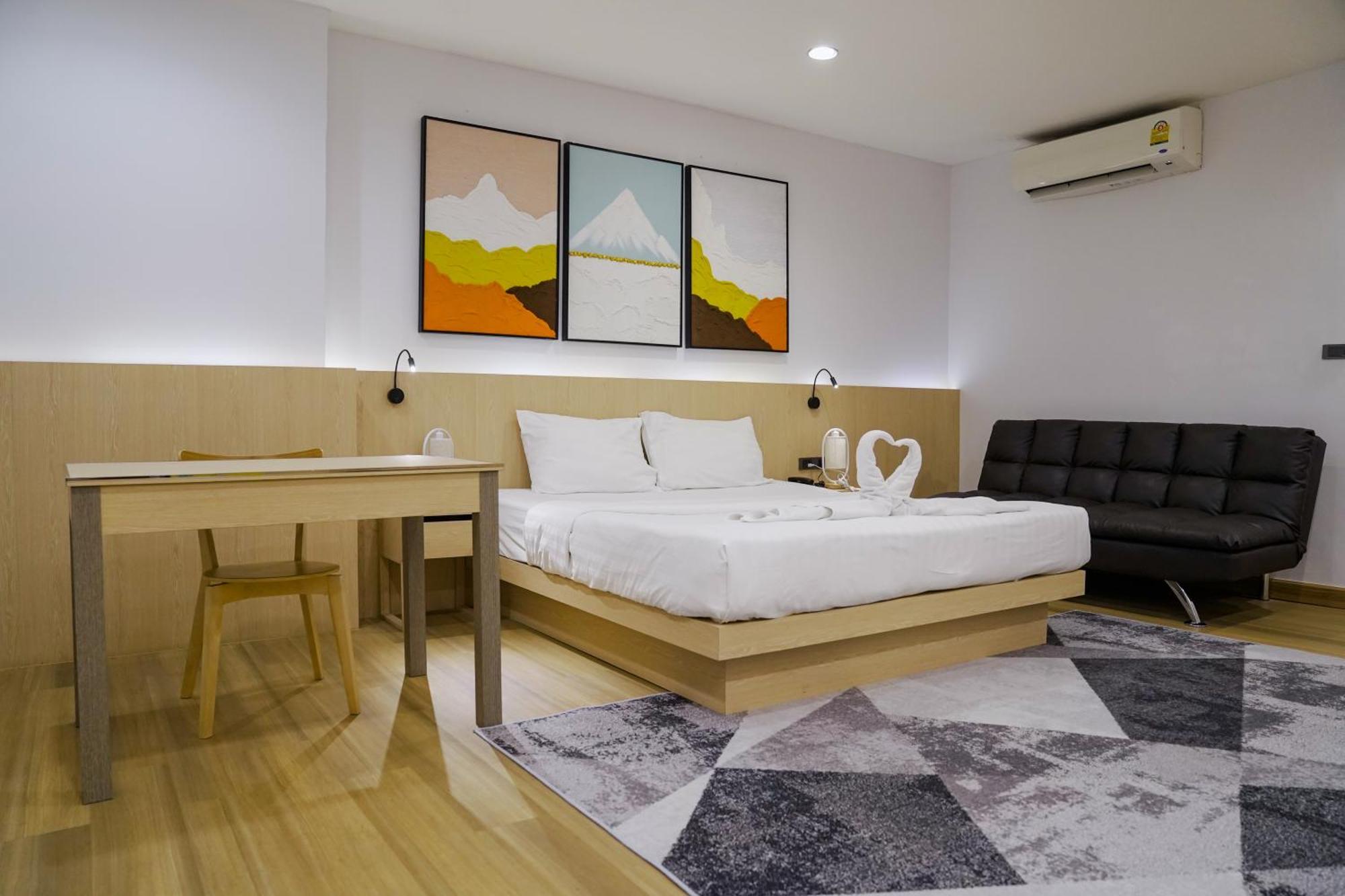 Sakura Sky Residence Банкок Екстериор снимка