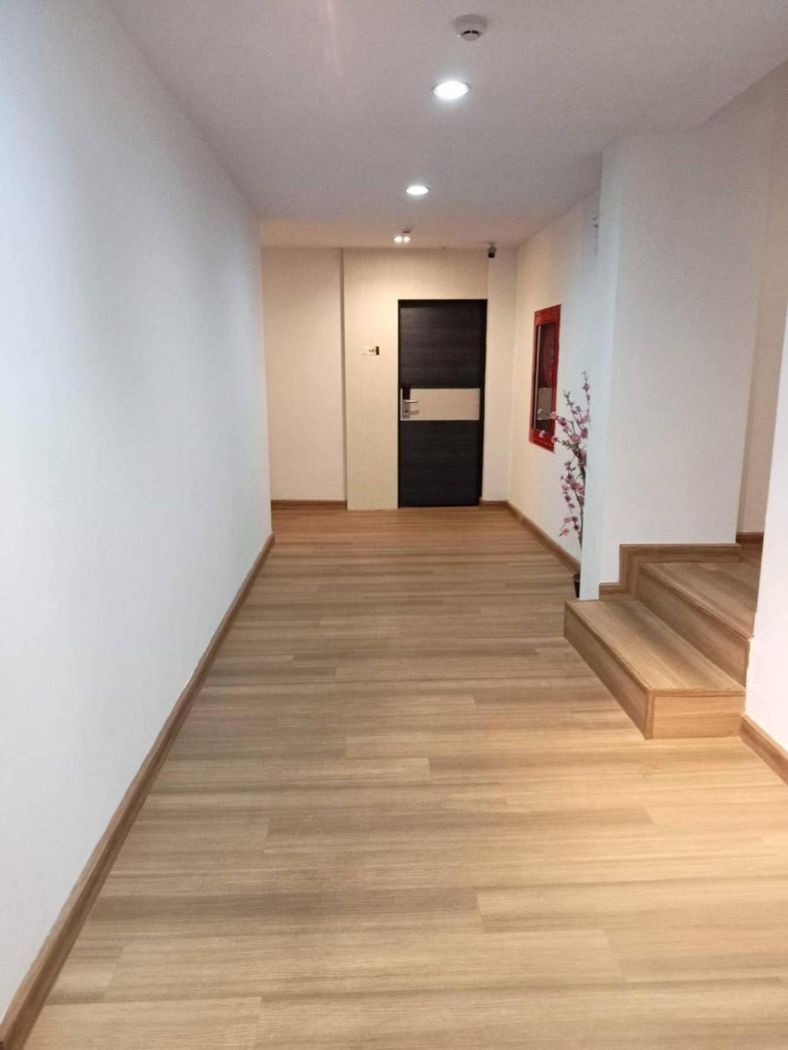 Sakura Sky Residence Банкок Екстериор снимка