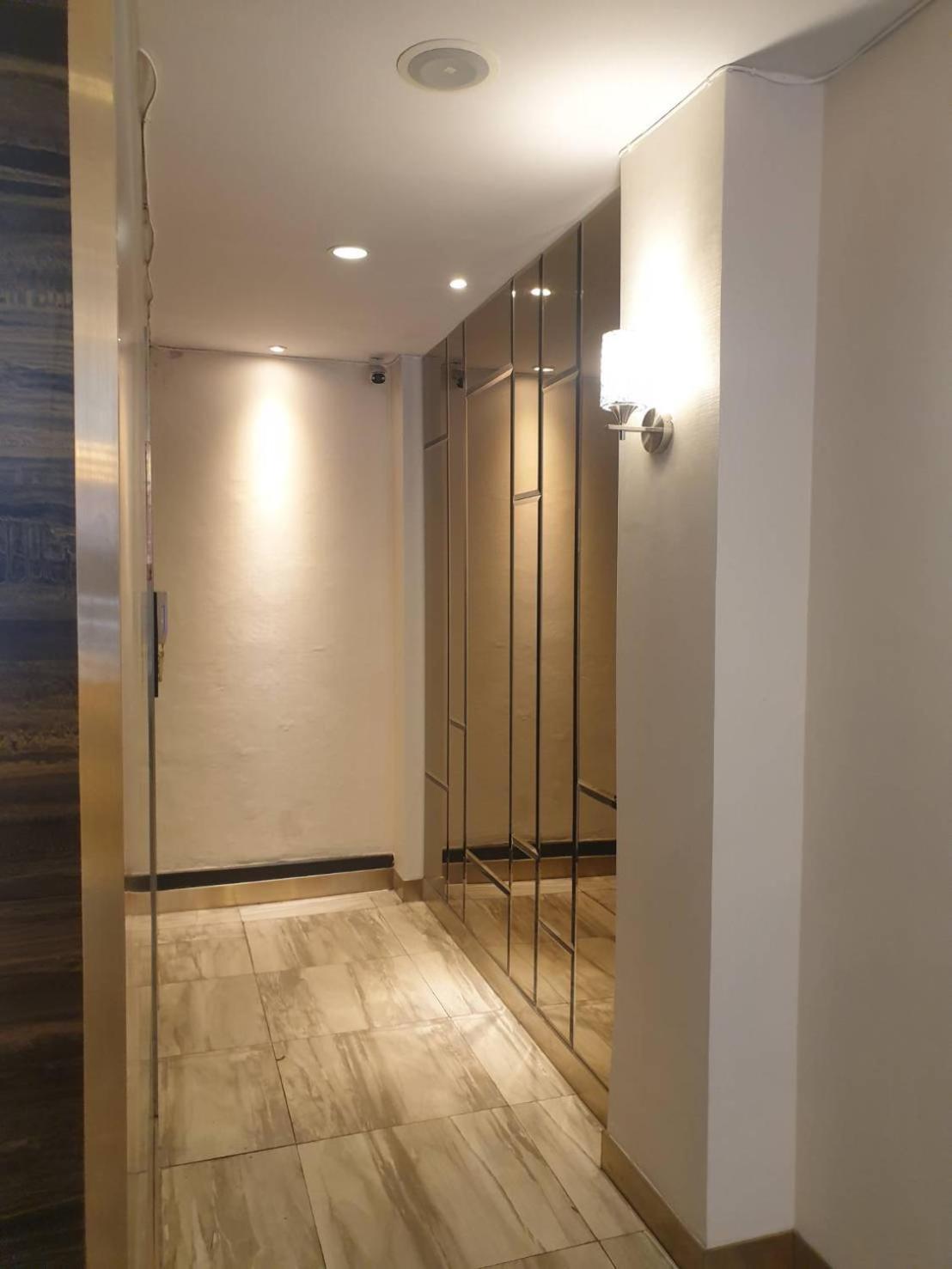 Sakura Sky Residence Банкок Екстериор снимка